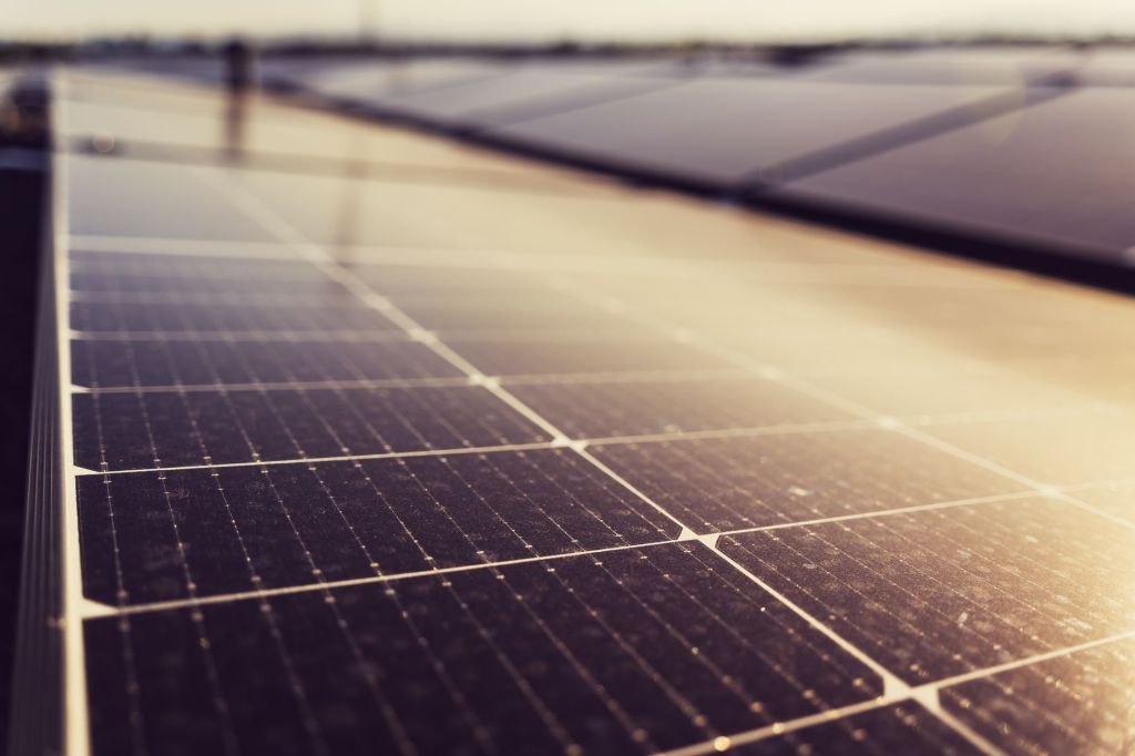 ☀️ Energía Solar 2026: El Boom que Está Electrificando al Mundo — y Cómo Canadá Lidera