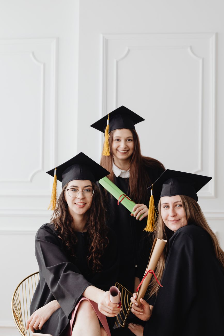 🎓 5 Becas para Latinoamericanos en Canadá que Debes Conocer en 2026